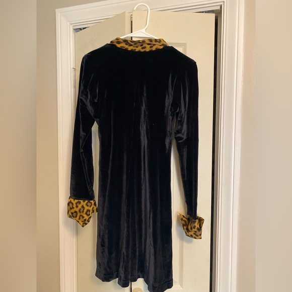 Velour & Leopard Print Dress - Picture 4 of 8